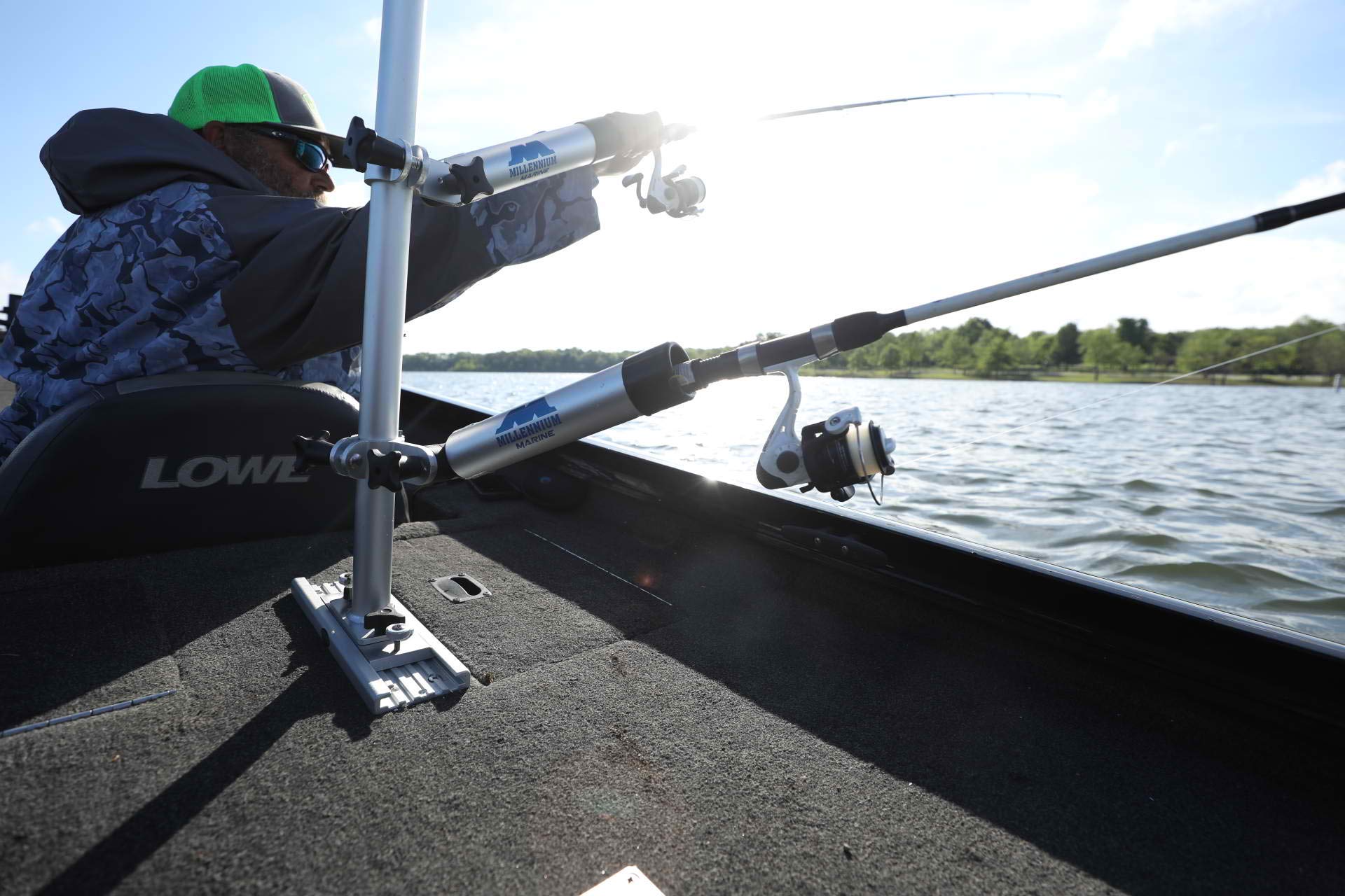 Millennium Marine R-500-00 Pontoon Rail Rod Holder