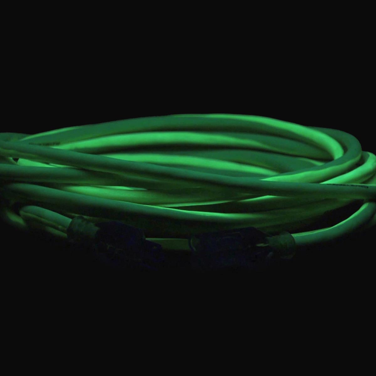Flexzilla Pro Extension Cord, 14/3 AWG SJTW, 25 ft., Lighted Plug, Indoor/Outdoor, ZillaGreen - FZ512725