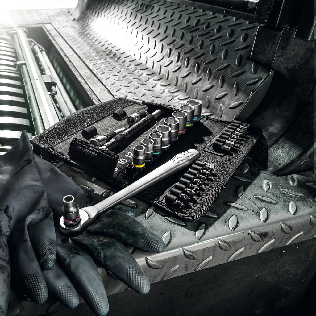 Wera 05004078001 8100 SC 8 Zyklop Metal Ratchet Set with Switch Lever, 1/2" Drive, Metric, 28 Pieces