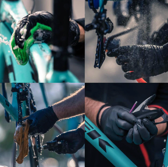 Black Mamba MAMBAGLOVESMALL Small Gloves