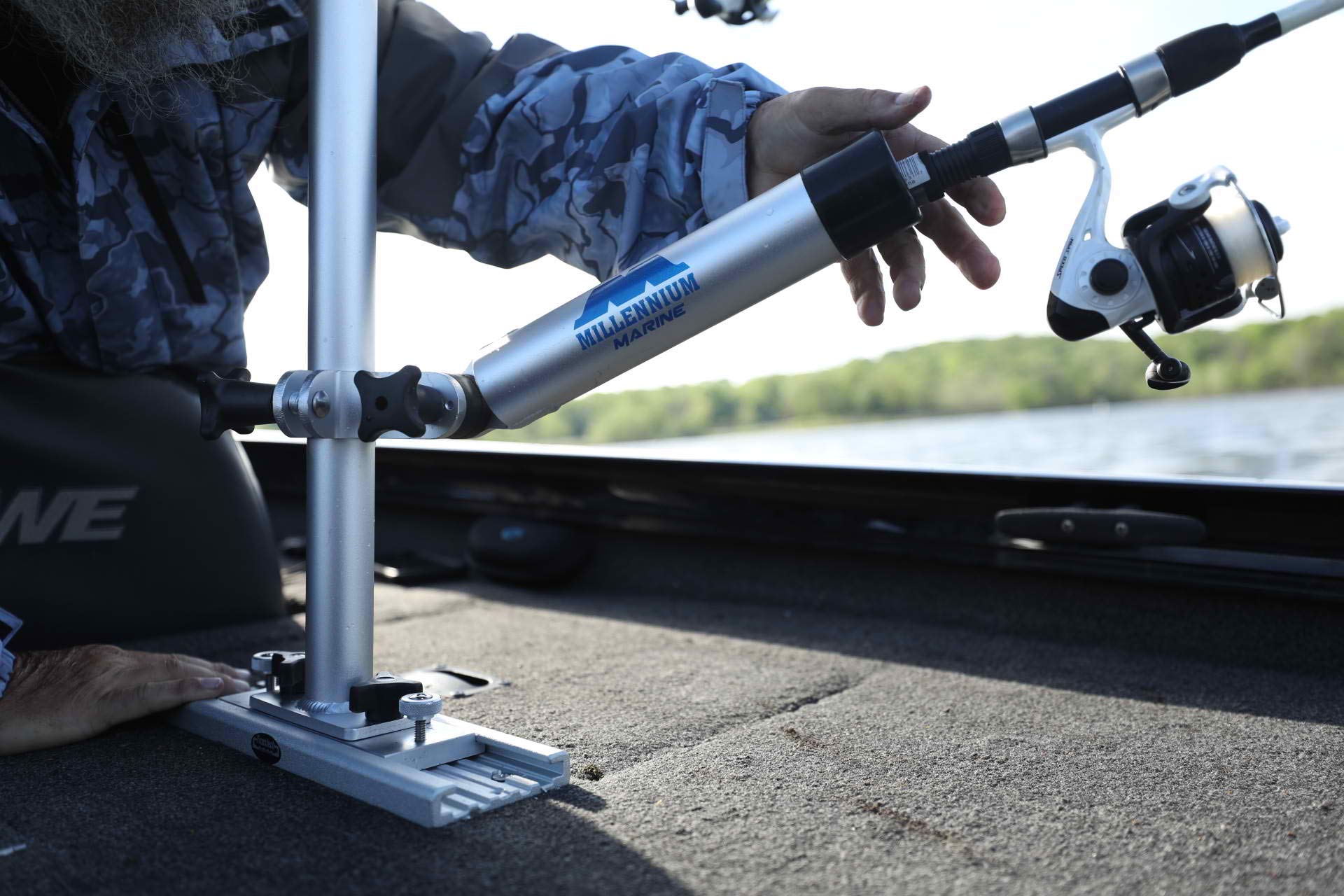 Millennium Marine R-500-00 Pontoon Rail Rod Holder