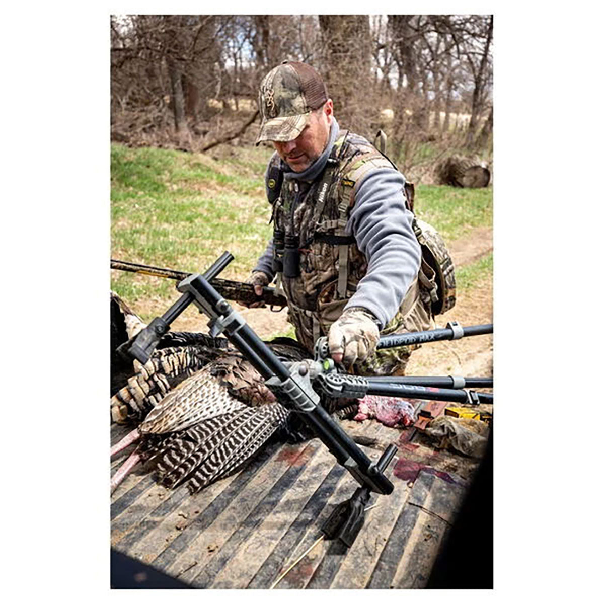 BOG FieldPod Hunting Rest with Maximum Shooting Stability, Durable Construction, Adjustable Legs, Non-Marring Hands-Free Gun Rest, Tilting Frame, and Tension Knobs for Hunting, Shooting, and Outdoors