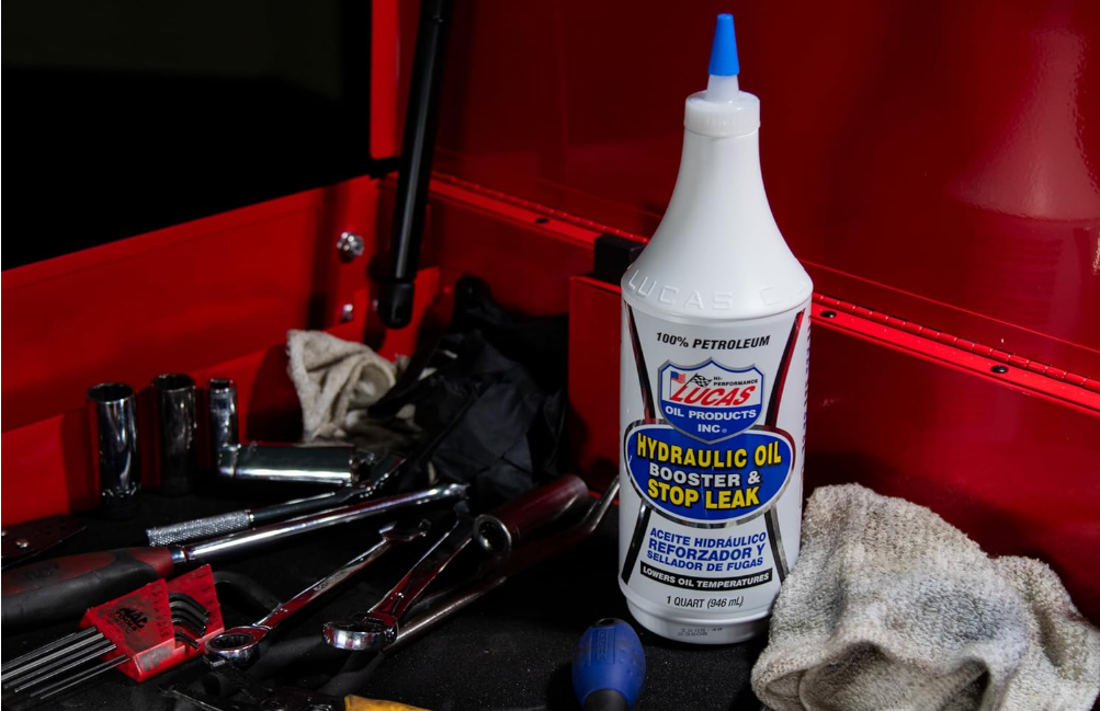 Lucas Oil 10019 Hydraulic Oil Booster and Stop Leak - 1 Quart, White, 32 Ounces